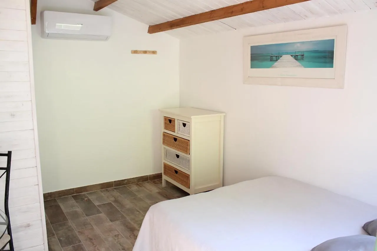 Petit Chalet Climatise Avec Jacuzzi Prive Le Beausset
